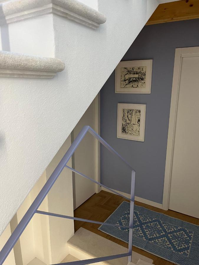 La Piccola Casa Al Lago - Intera Casa Con 3 Camere E 2 Box Salò Dış mekan fotoğraf