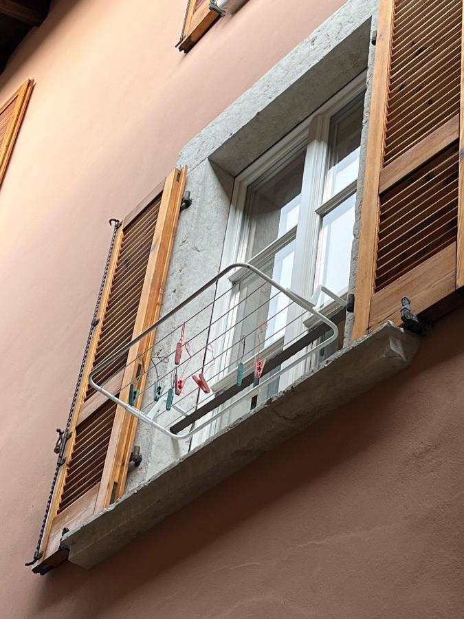 La Piccola Casa Al Lago - Intera Casa Con 3 Camere E 2 Box Salò Dış mekan fotoğraf