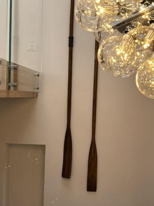 La Piccola Casa Al Lago - Intera Casa Con 3 Camere E 2 Box Salò Dış mekan fotoğraf